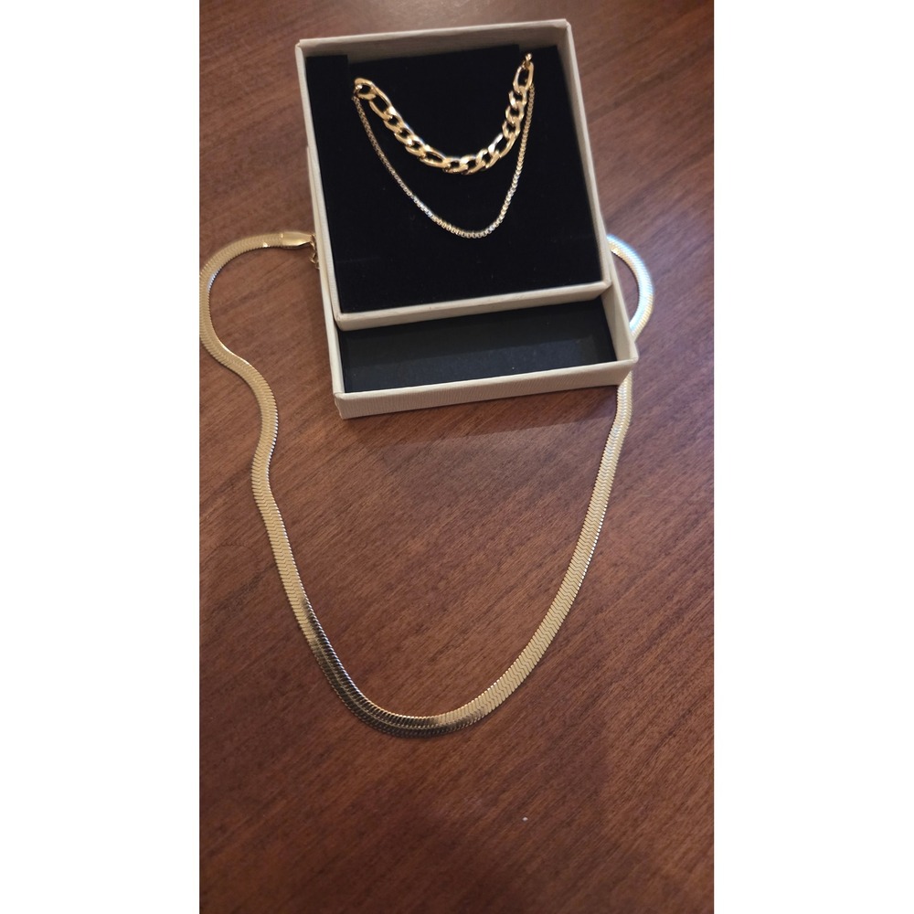 Sewyer Gold Tone 3 Piece Layering Necklace Set Herringbone Figaro Box Chain